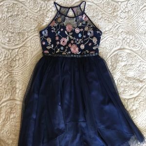 Girl’s Formal Dress